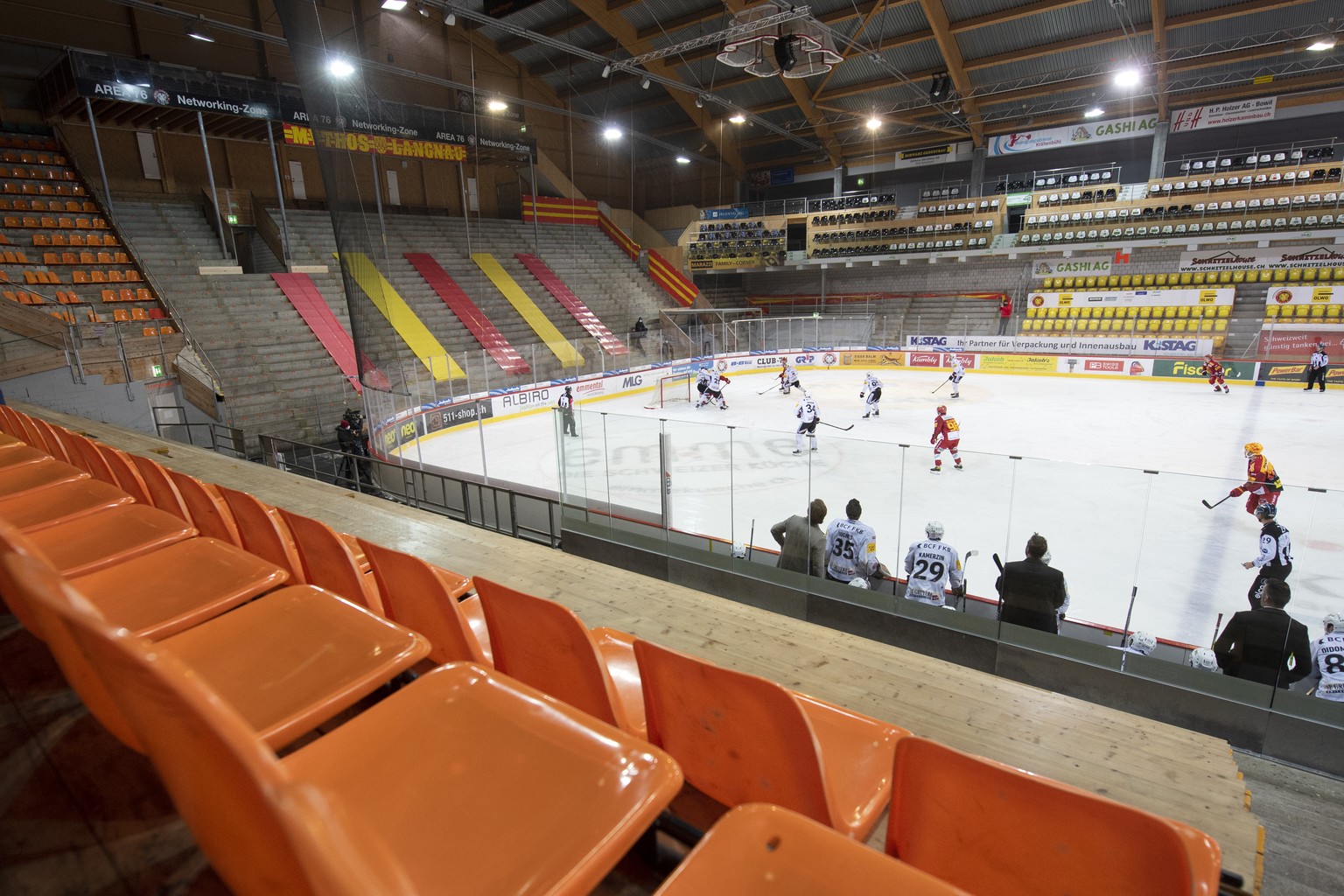 Das Meisterschaftsspiel der National League, zwischen den SCL Tigers und dem HC Fribourg-Gotteron, am Dienstag, 27. Oktober 2020, im Ilfisstadion in Langnau wird wegen der Coronabeschraenkungen als Ge ...