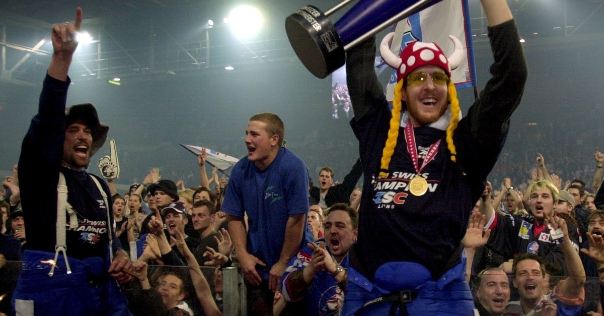 12 Fragen zum Meistertitel – holst du im Playoff-Quiz den Pokal?