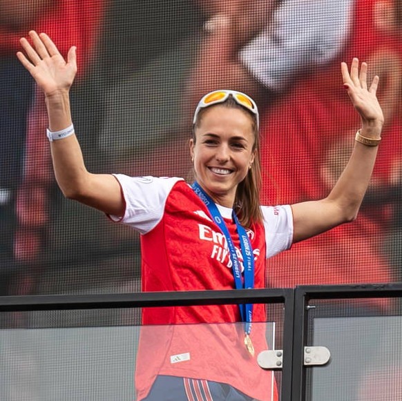 Arsenal Women, UEFA Womens Champions League LONDON, ENGLAND - MAY 26: Lia Walti of Arsenal Women during the UEFA Womens Champions League Winners Celebration at Emirates Stadium on May 26, 2025 in Lond ...