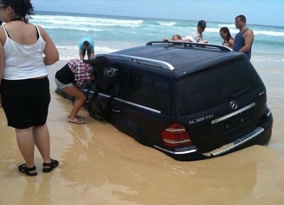 Parken am Strand
Picdump
https://www.reddit.com/r/pics/comments/34p68u/do_not_park_on_the_beach/