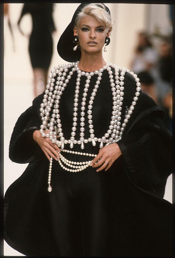 Linda Evangelista für Chanel, 1991.