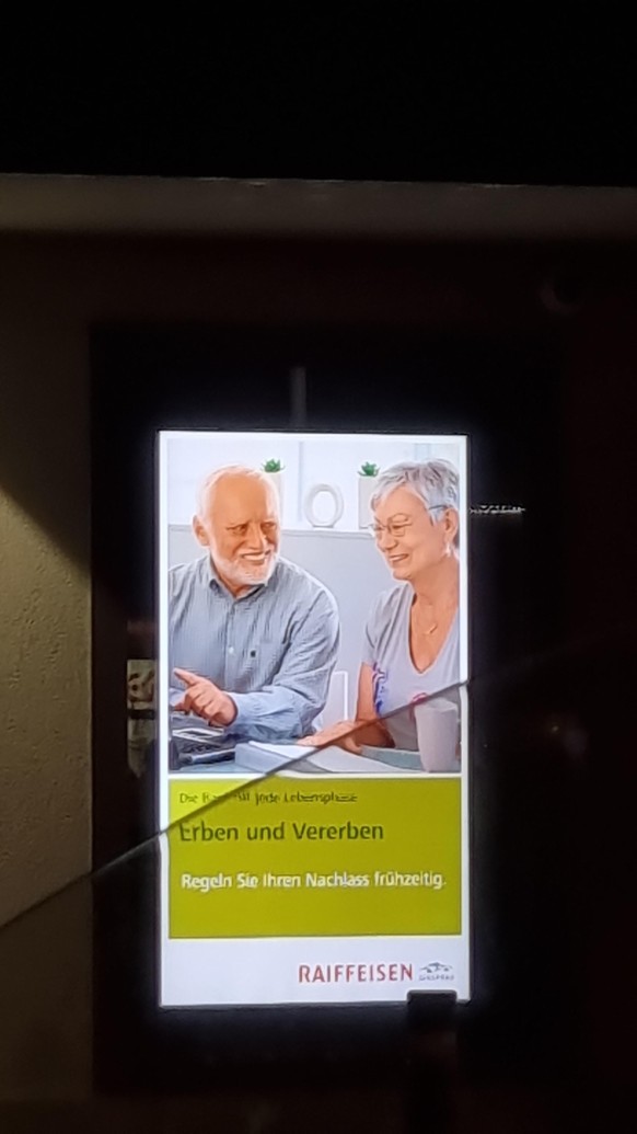 Es ist wieder so weit, Leute ... Hopp, PICDUMP!\nHarold in Interlaken.