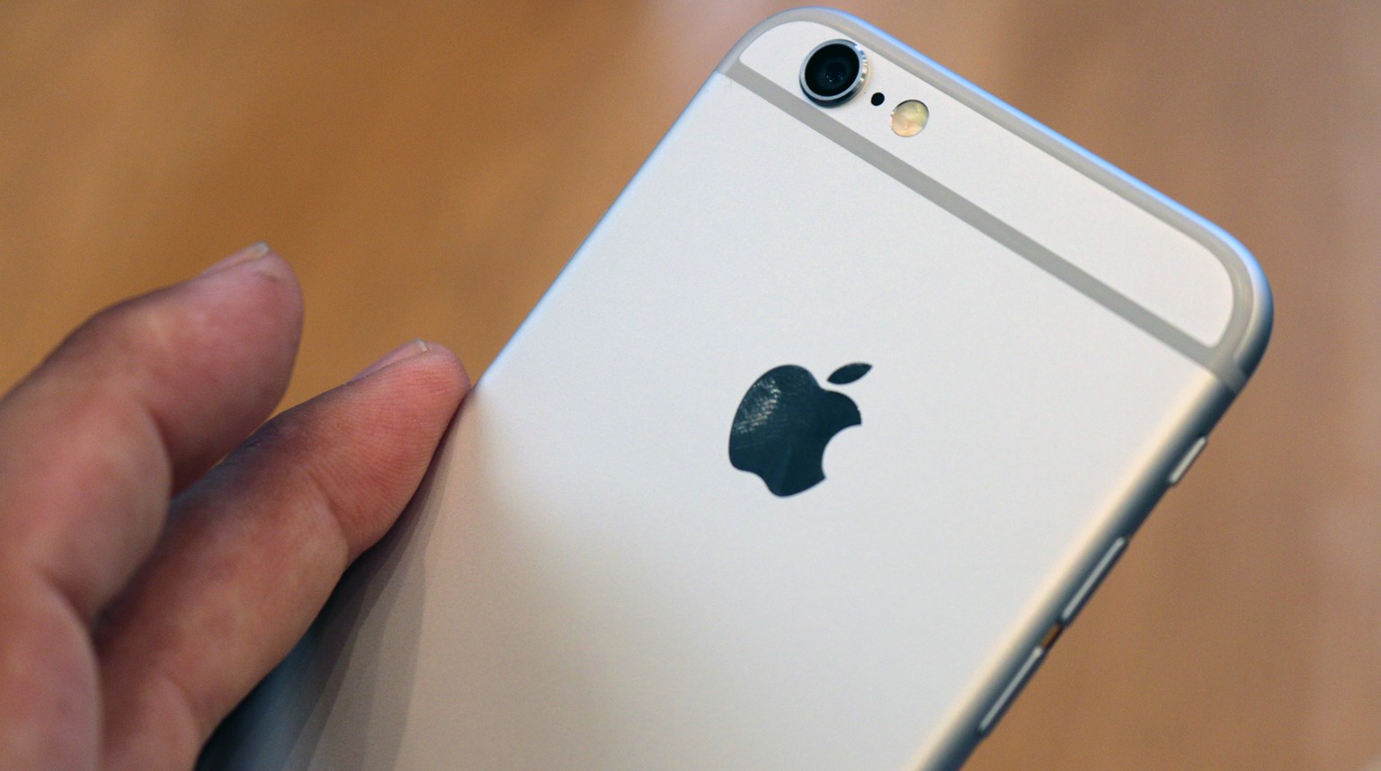 So Versteckt Man Heisse Fotos Auf Dem Iphone Oder Ipad Watson