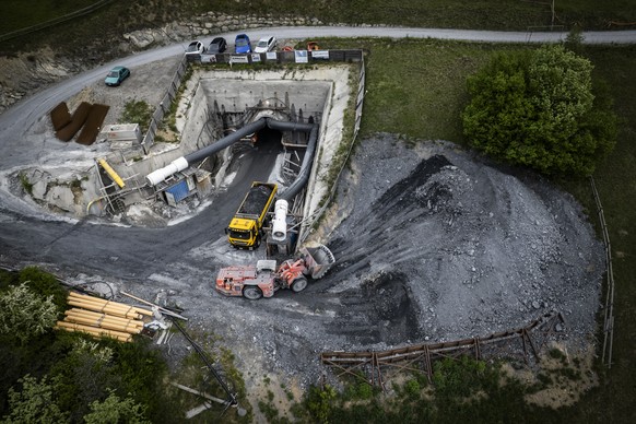 Portal zum Entwaesserungsstollen, am Montag, 11. Mai 2026, in Brienz-Brinzauls. Das Dorf war wegen eines erneuten drohenden Bergsturz ueber 62 Wochen evakuiert. Im Juni 2023 war es knapp von einem Sch ...