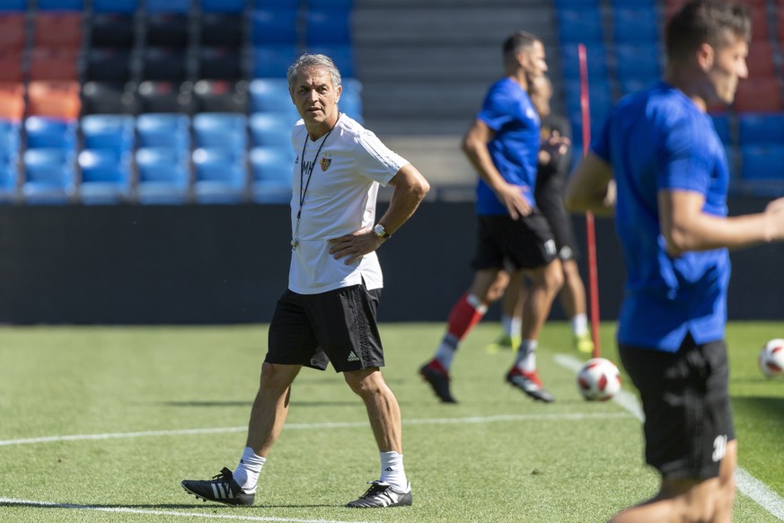 epa06950793 Basel&#039;s head coach Marcel Koller during a training session a day before the UEFA Europa League third qualifying round second leg match between Switzerland&#039;s FC Basel 1893 and Net ...