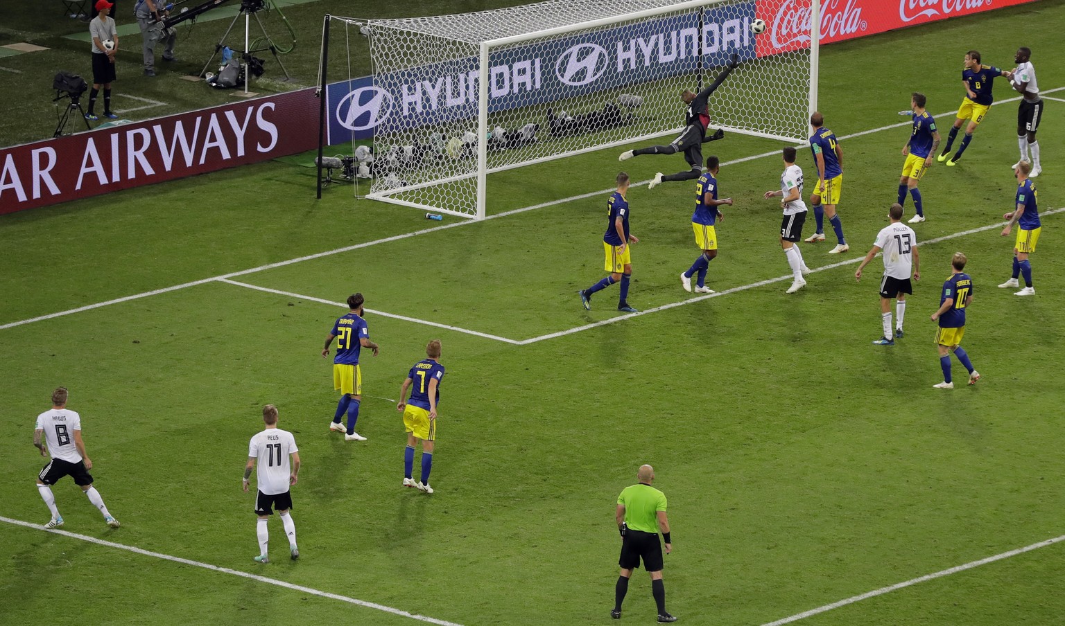 Germany&#039;s Toni Kroos, far left, scores his side&#039;s second goal during the group F match between Germany and Sweden at the 2018 soccer World Cup in the Fisht Stadium in Sochi, Russia, Saturday ...