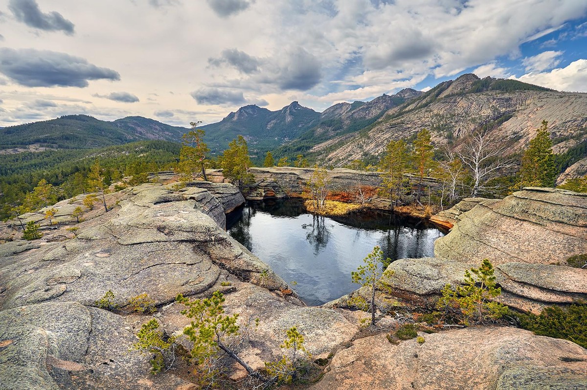 heart lake Kasachstan Natur in Herzform (Seen, Insel, Fels)