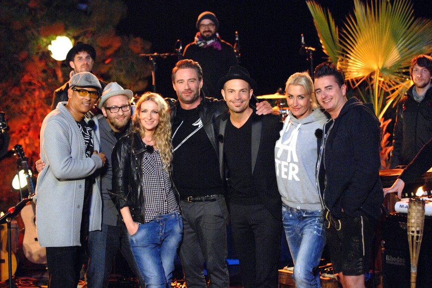 V.l.: Xavier Naidoo, Gregor Meyle, Sandra Nasic, Sasha, Roger Cicero, Sarah Connor, Andreas Gabalier