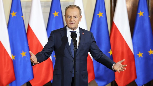 epa11055459 Polish Prime Minister Donald Tusk speaks during a press conference after a meeting of his cabinet at the PM&#039;s Office in Warsaw, Poland, 03 January 2024. Prime Minister Tusk announced  ...