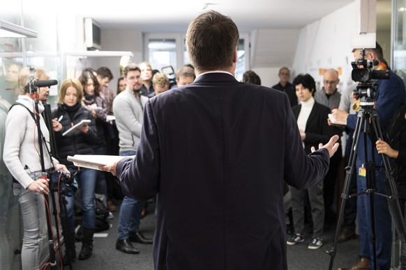 SP-Parteipraesident Christian Levrat spricht am traditionellen Drei-Koenigs-Apero, am Montag, 7. Januar 2018, in Bern. (KEYSTONE/Peter Schneider)