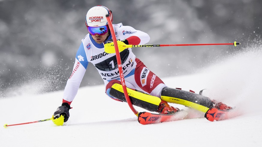 Mauro Caviezel of Switzerland in action during the slalom run of the men&#039;s Alpine combined race at the Alpine Skiing FIS Ski World Cup in Wengen, Switzerland, Friday, January 18, 2019. (KEYSTONE/ ...