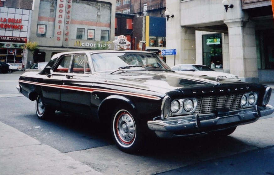 plymouth fury taxi montreal 1 million miles https://montrealtaxi.blogspot.com/2017/10/plymouth-fury-1963-26-millions-de.html