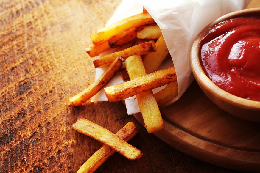 french fries chips pommes frites kartoffel essen food