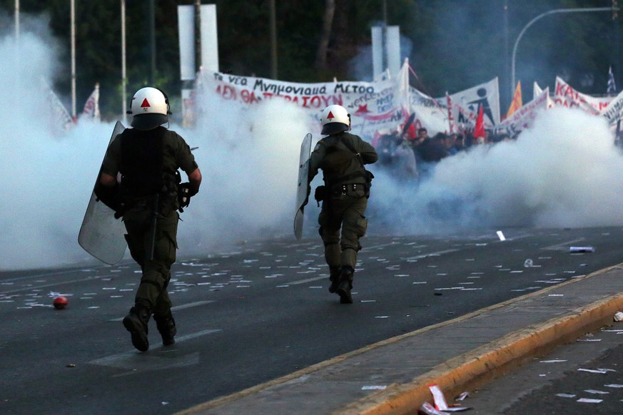 Ausnahmezustand in Athen.