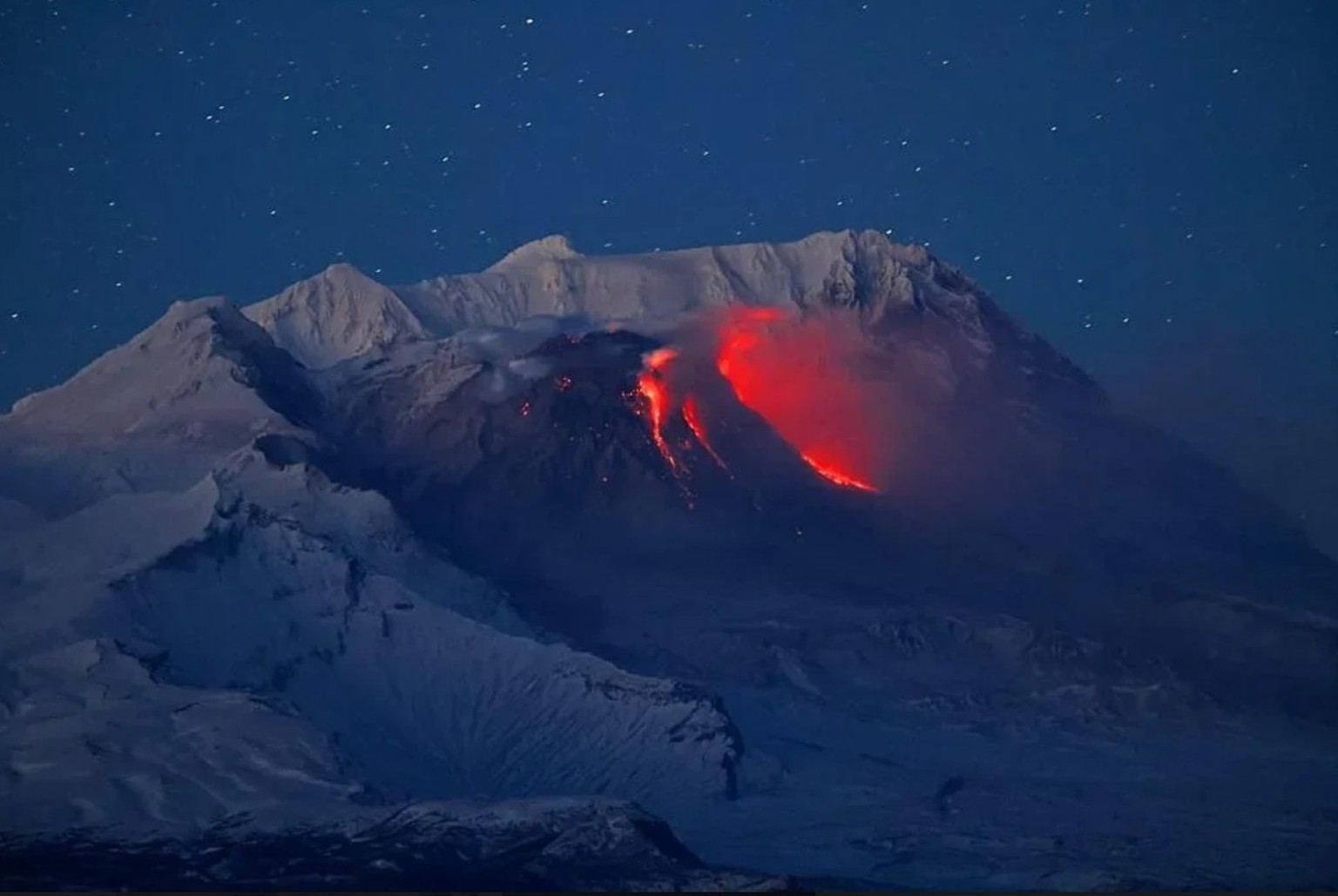 Vulkan Shiveluch auf Kamtschatka