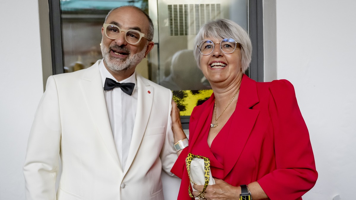 Baume-Schneider-Piazza-Grande-ist-Schaufenster-einer-weltoffenen-lebendigen-Schweiz-