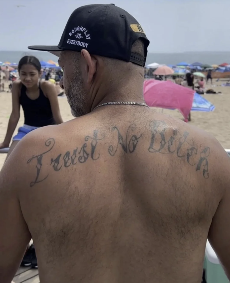 Die lustigsten Tattoos der Woche
