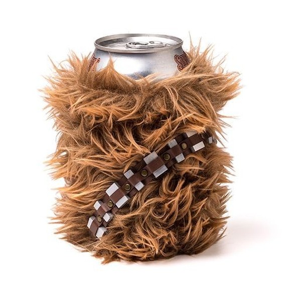 chewbacca can cooler star wars 

https://hips.hearstapps.com/pop.h-cdn.co/assets/17/18/1493750563-1493311671-star-wars-chewbacca-can-cooler.jpg?crop=1xw:1.0xh;center,top&amp;resize=768:*