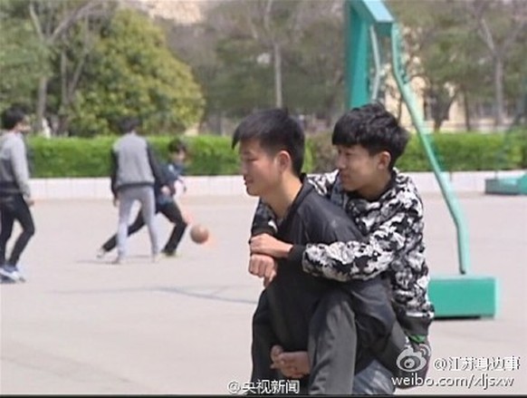 Fussball spielen kann Zhang nie.