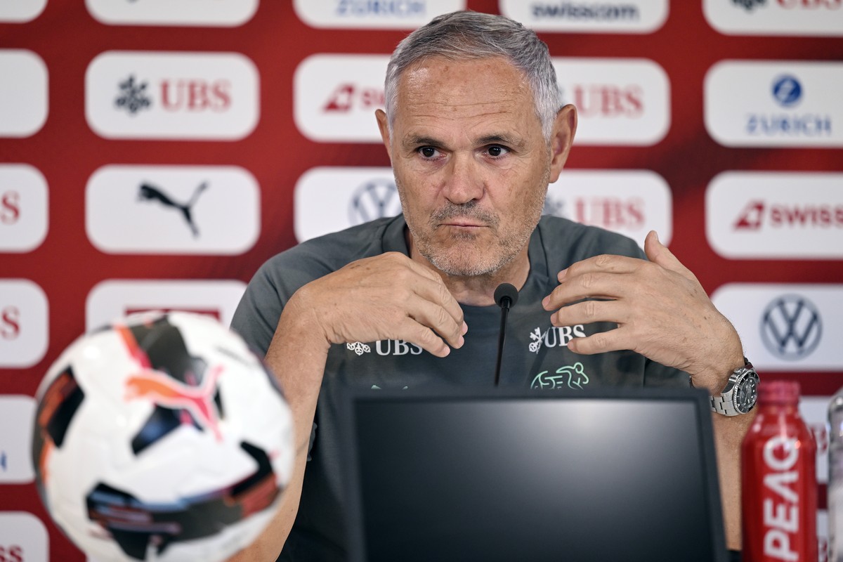 Pierluigi Tami an einer Medienkonferenz der Schweizer Fussballnationalmannschaft in in St. Gallen am Montag, 25. Mai 2026. (KEYSTONE/Walter Bieri)