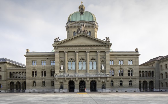 ARCHIV --- ZUR BERICHTERSTATTUNG