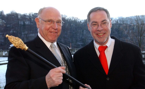 Tschäppät übernimmt 2004 das Zepter vom abtretenden Klaus Baumgartner und wird zum wohl populärsten Berner Stadtpräsidenten der Neuzeit.