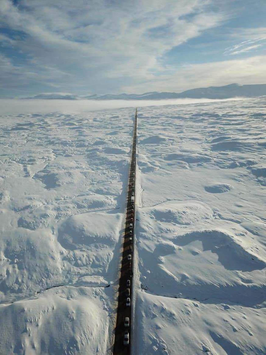 Stau-Bilder für das ultimative Gotthard-Feeling zu Ostern