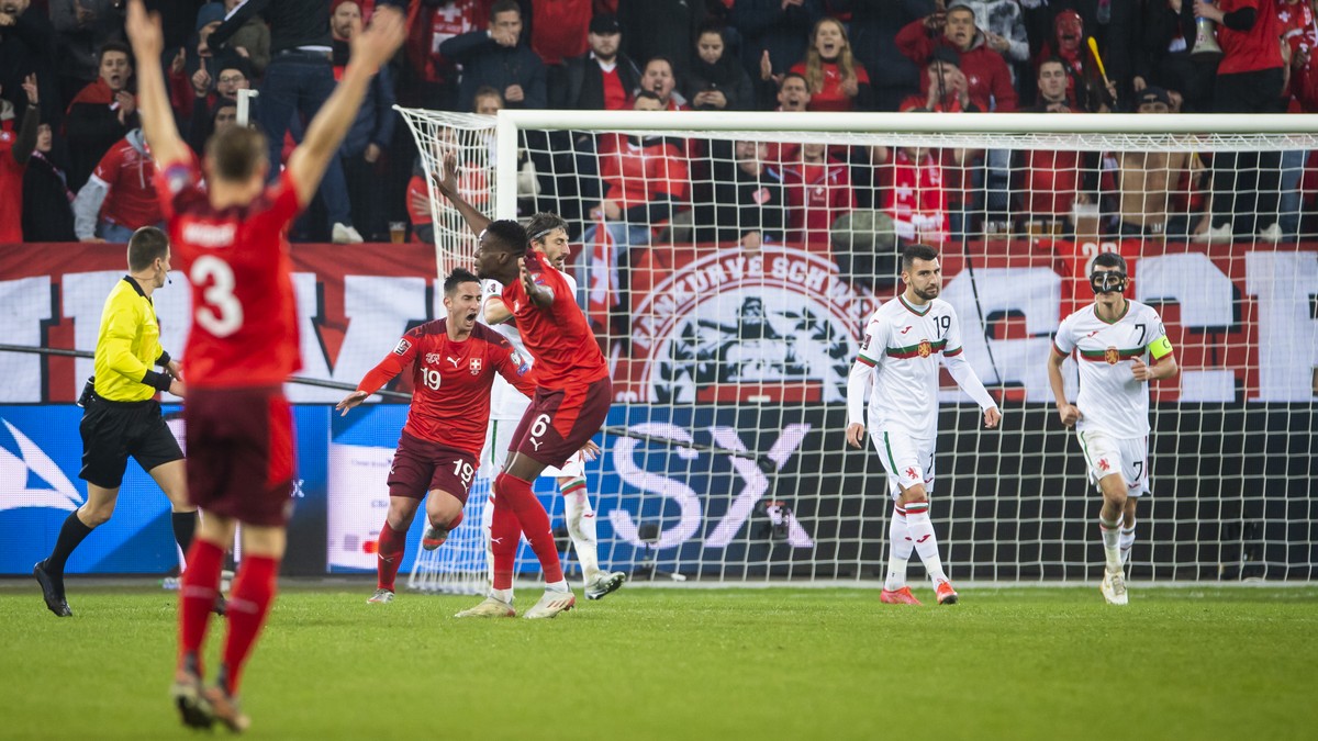 Switzerland's forward Mario Gavranovic, 2nd left, reacts after his goal whistled offside during the 2022 FIFA World Cup European Qualifying Group C match between Switzerland and Bulgaria at the S ...
