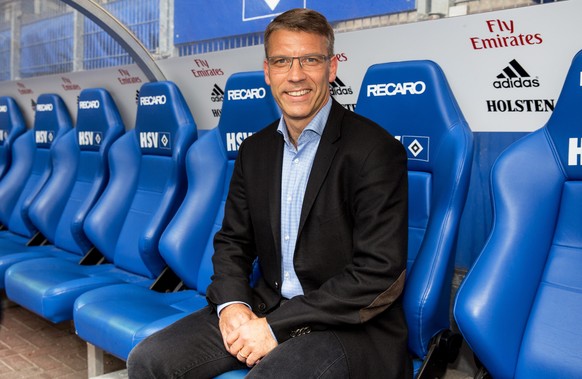 Peter Knäbel muss den erstmaligen Abstieg des HSV aus der 1. Bundesliga verhindern.