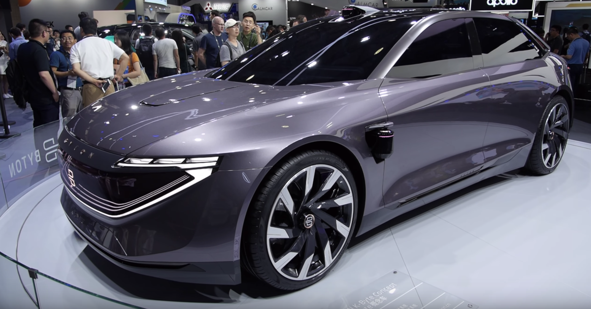 So sieht die neue E-Limousine in echt aus.