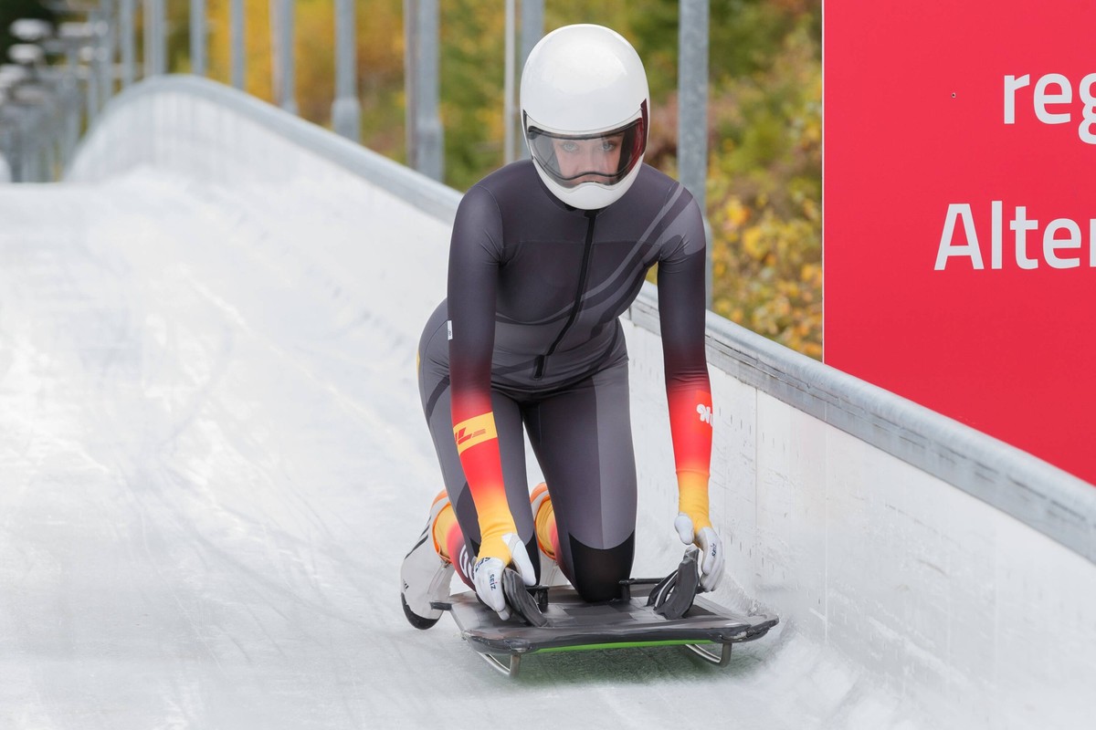 Viktoria Hansova, 10/19/2021, Altenberg Deutschland, Deutsche Meisterschaften Skeleton *** Viktoria Hansova, 10 19 2021, Altenberg Germany , German Championships Skeleton xprx