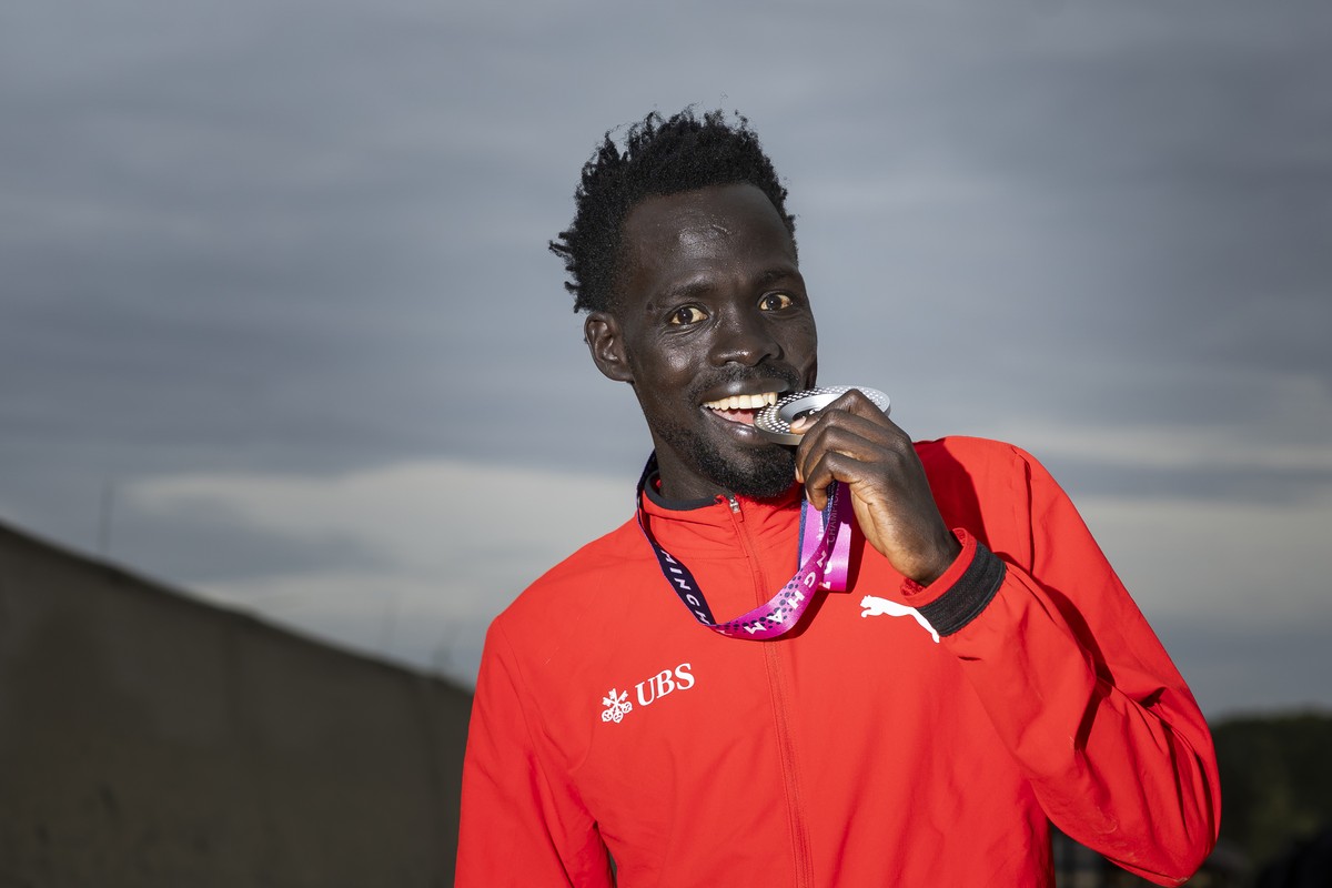 KEYPIX - Silver medalist Dominic Lobalu of Switzerland for the men's 10000 meters, poses after the medals ceremony at the European Athletics Championships, in the Alexander Stadium, Birmingham, U ...