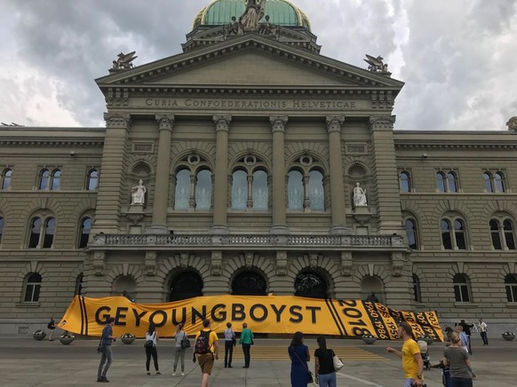 Auch das Bundeshaus wurde geyoungboyst.