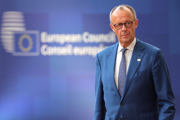 epa13046838 German Chancellor Friedrich Merz arrives for the European Council summit in Brussels, Belgium, 18 June 2026. European leaders are gathering in Brussels for a two-day meeting packed with pr ...