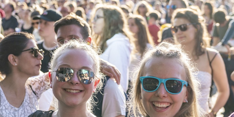 Nach einer dreijährigen Pause rocken wieder Künstlerinnen und Künstler aus aller Welt am Zürich Openair. Wir blicken zurück und schauen, wie die Stimmung am Festival 2018 war.