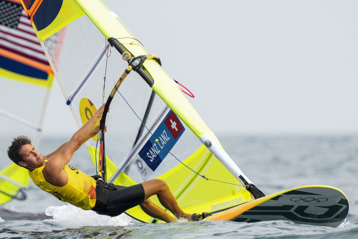 Switzerland's Mateo Sanz Lanz competes during the rs:x men's race at the Enoshima harbour during the 2020 Summer Olympics, Monday, July 26, 2021, in Fujisawa, Japan. (AP Photo/Bernat Armangu ...
