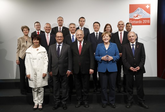 Swiss Federal Councillor Doris Leuthard, French President Francois Hollande, Swiss Federal President Johann Schneider-Ammann, German Chancellor Angela Merkel Swiss Federal Councillor Ueli Maurer, fron ...