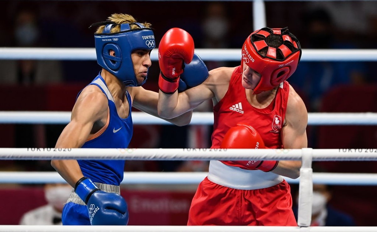 Tokyo , Japan - 3 August 2021; Kellie Harrington of Ireland, right, and Imane Khelif of Algeria during their women's lightweight quarter-final bout at the Kokugikan Arena during the 2020 Tokyo Su ...