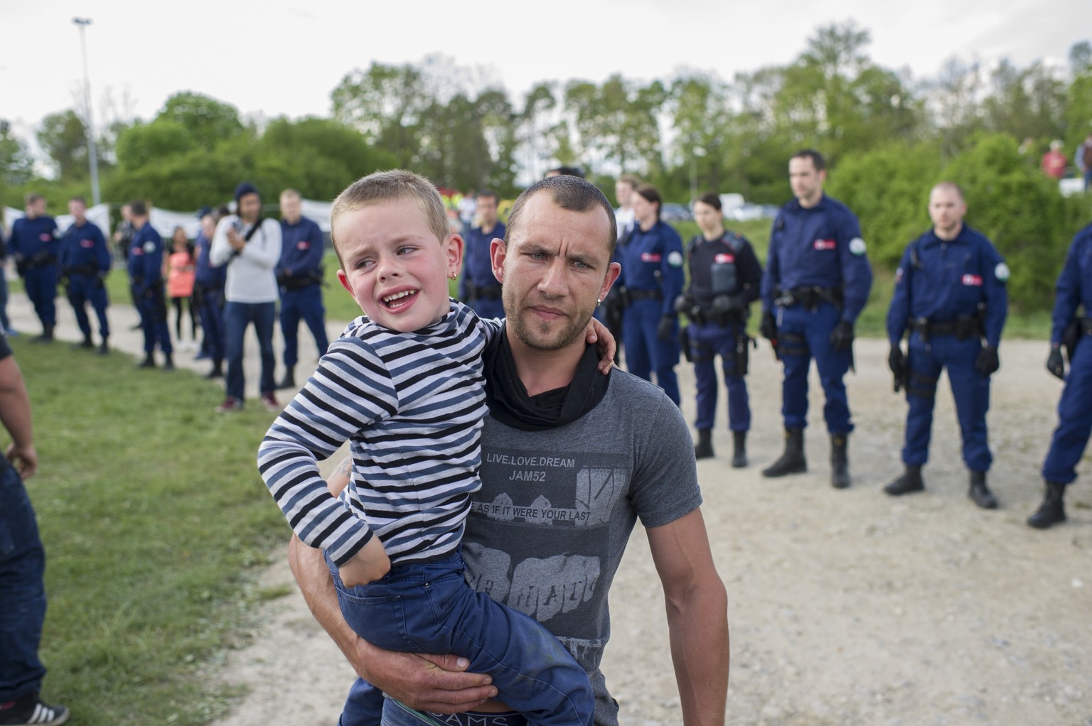 Die Polizei räumte am Donnerstag die Kleine Allmend in Bern.