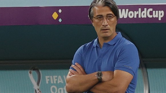 epa10334809 Head coach Murat Yakin of Switzerland during the FIFA World Cup 2022 group G soccer match between Brazil and Switzerland at Stadium 947 in Doha, Qatar, 28 November 2022. EPA/Rungroj Yongri ...