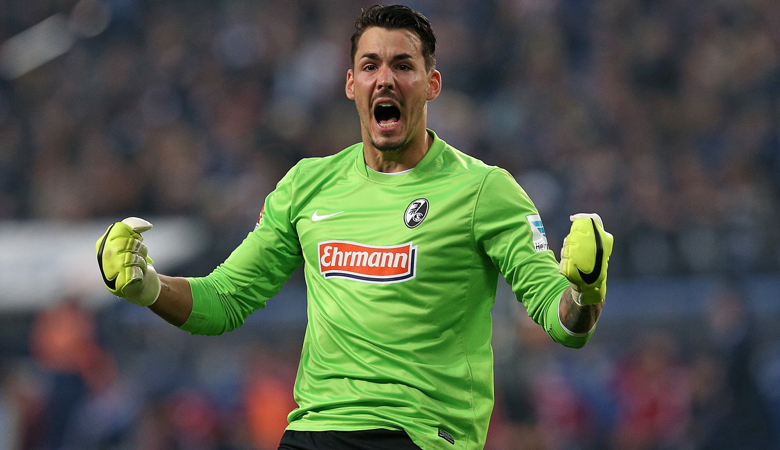 Roman Bürki jubelt in Zukunft mit dem BVB.