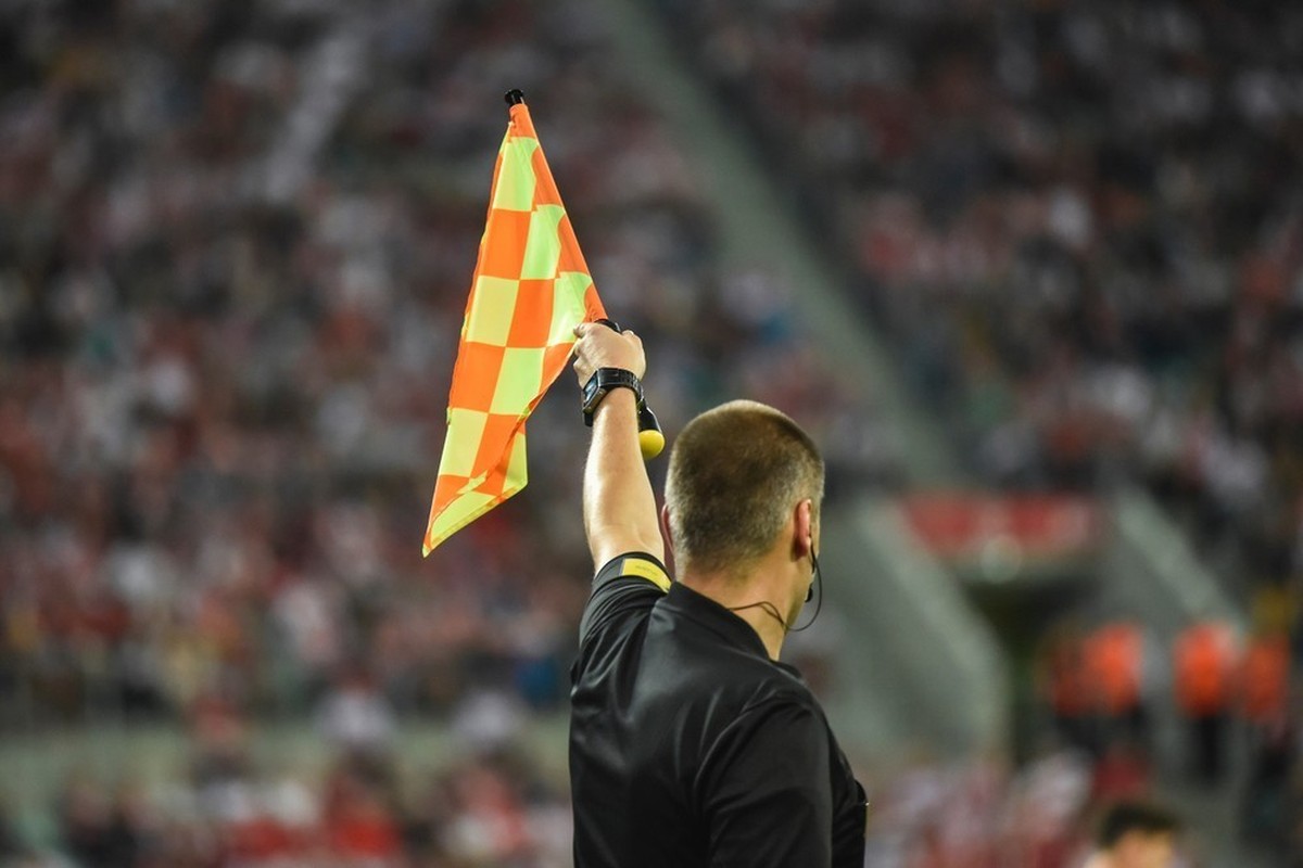 Schweizer Schiedsrichter leiten pro Saison zwischen 40 und 60 Spiele, einschliesslich der Einsätze als VAR.