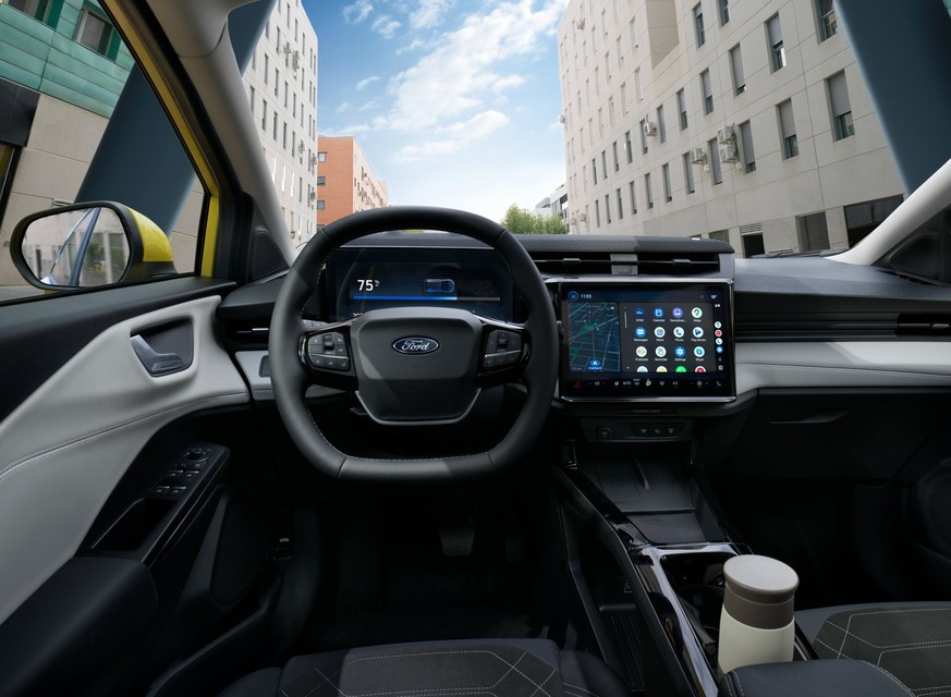 Ein Blick aufs Cockpit.