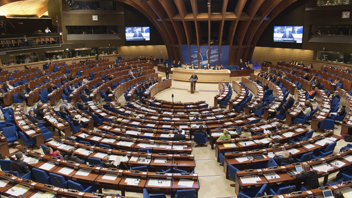 ARCHIV - ZUM THEMA SELBSTBESTIMMUNGSINITIATIVE AN DER SOMMERSESSION AM MITTWOCH, 30. MAI 2018, STELLEN WIR IHNEN FOLGENDES BILDMATERIAL ZUR VERFUEGUNG - [THEMA: 40. Jahrestag Ratifikation der EMRK in  ...