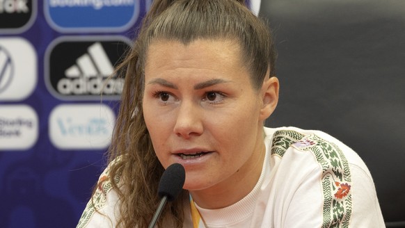 epa10066974 Switzerland&#039;s forward Ramona Bachmann talks during a press conference one day before the soccer match against the Sweden during the UEFA Women&#039;s England 2022 at the Bramall Lane, ...