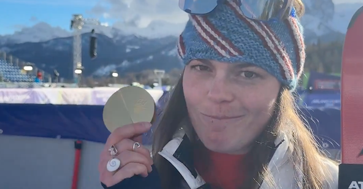 Abfahrts-Olympiasiegerin-Johnson-macht-die-Goldmedaille-kaputt