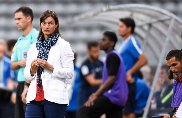 Corinne Diacre ( Entraineur Clermont ) FOOTBALL : Paris Football Club vs Clermont Foot - Match Amical - Paris - 28/07/2017 FedericoPestellini/Panoramic PUBLICATIONxNOTxINxFRAxITAxBEL