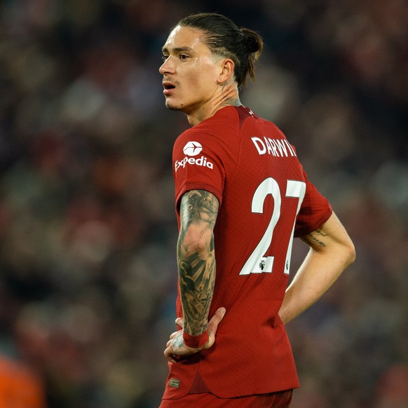 epa10302038 Liverpool&#039;s Darwin Nunez reacts during the English Premier League soccer match between Liverpool and Southampton at Anfield in Liverpool, Britain, 12 November 2022. EPA/PETER POWELL E ...