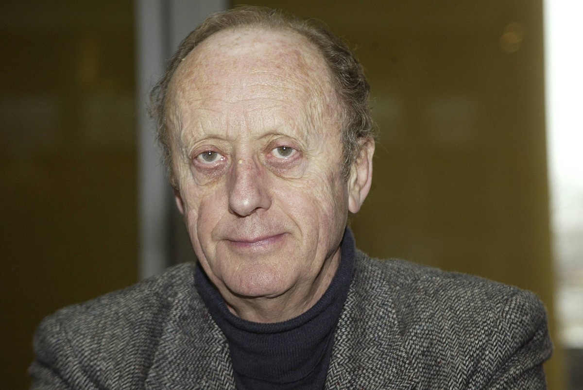 Bildnummer: 56518987 Datum: 29.11.2002 Copyright: imago/Future Image
Star Wars Con im AOL Hochhaus, Hamburg Ken Colley x0x Entertainment People Film Porträt xng 2002 quer Schauspieler Admiral Piett in ...