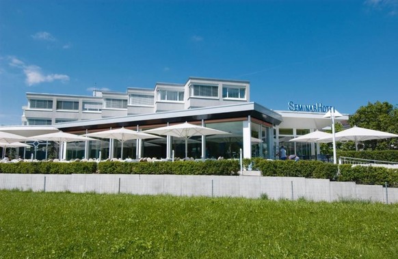 Seminar-Hotel am Ägerisee, Unterägeri